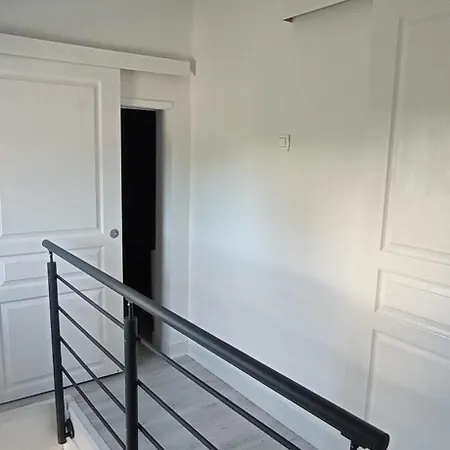 Le Refuge Du Musee *